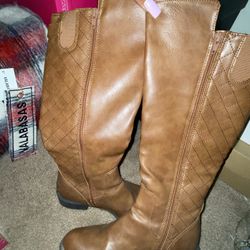 Brown Boots 