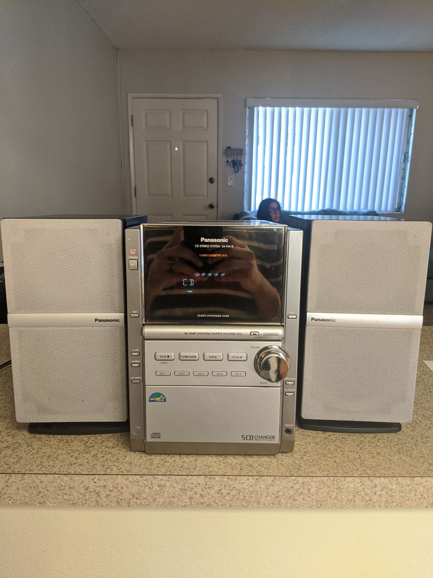 PANASONIC SA-PM18 CD Stereo System Cassette, 5 CD Changer, Speakers