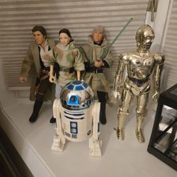Vintage R2D2, C3P0, Luke, Han and Leia