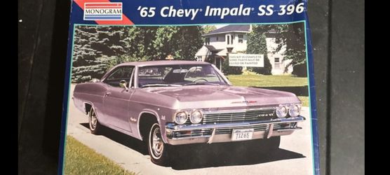 Monogram 1965 lmpala hardtop 1in 1/25 scale