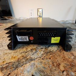 Digital Signal Processing (DSP) Audio Amplifier / Control Amplifier