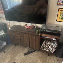 Mid Century Modern TV Stand – 58” Wood Console w/ Storage