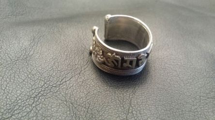 Solid silver ring