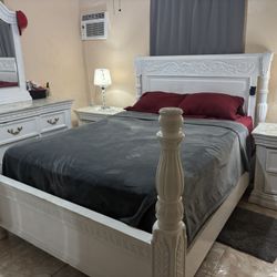 Bedroom Set Complete 