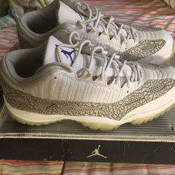 Air Jordan 11 Low