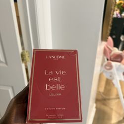 La Vie Est Belle 