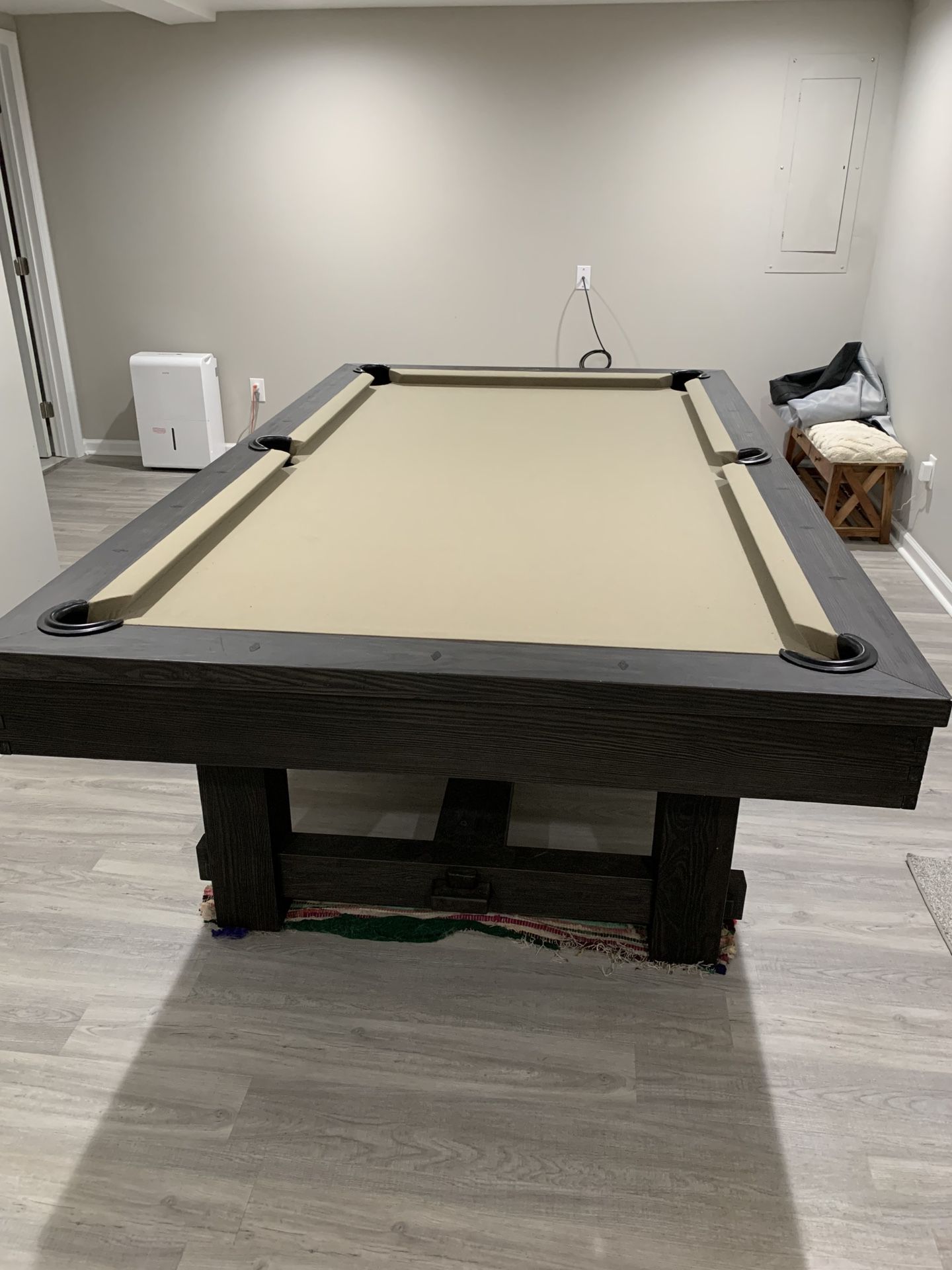 Carlton 8ft Pool Table $1500