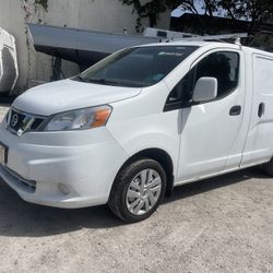 2015 Nissan Nv200