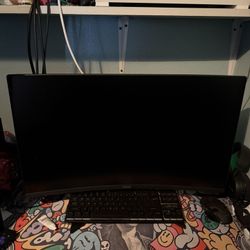 Curved MSI Gaming Monitor 