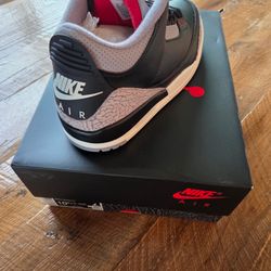 Brand New! Nike Air Jordan 3 Retro (10.5)