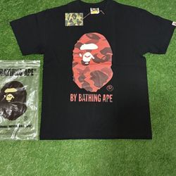BAPE T SHIRT 