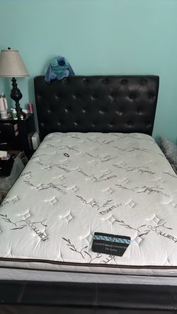 Queen bed