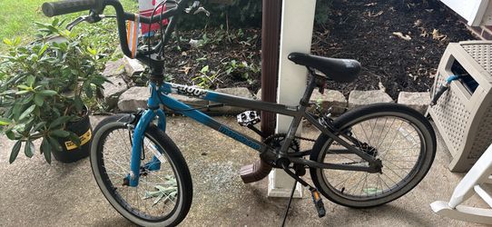 Mongoose BMX
