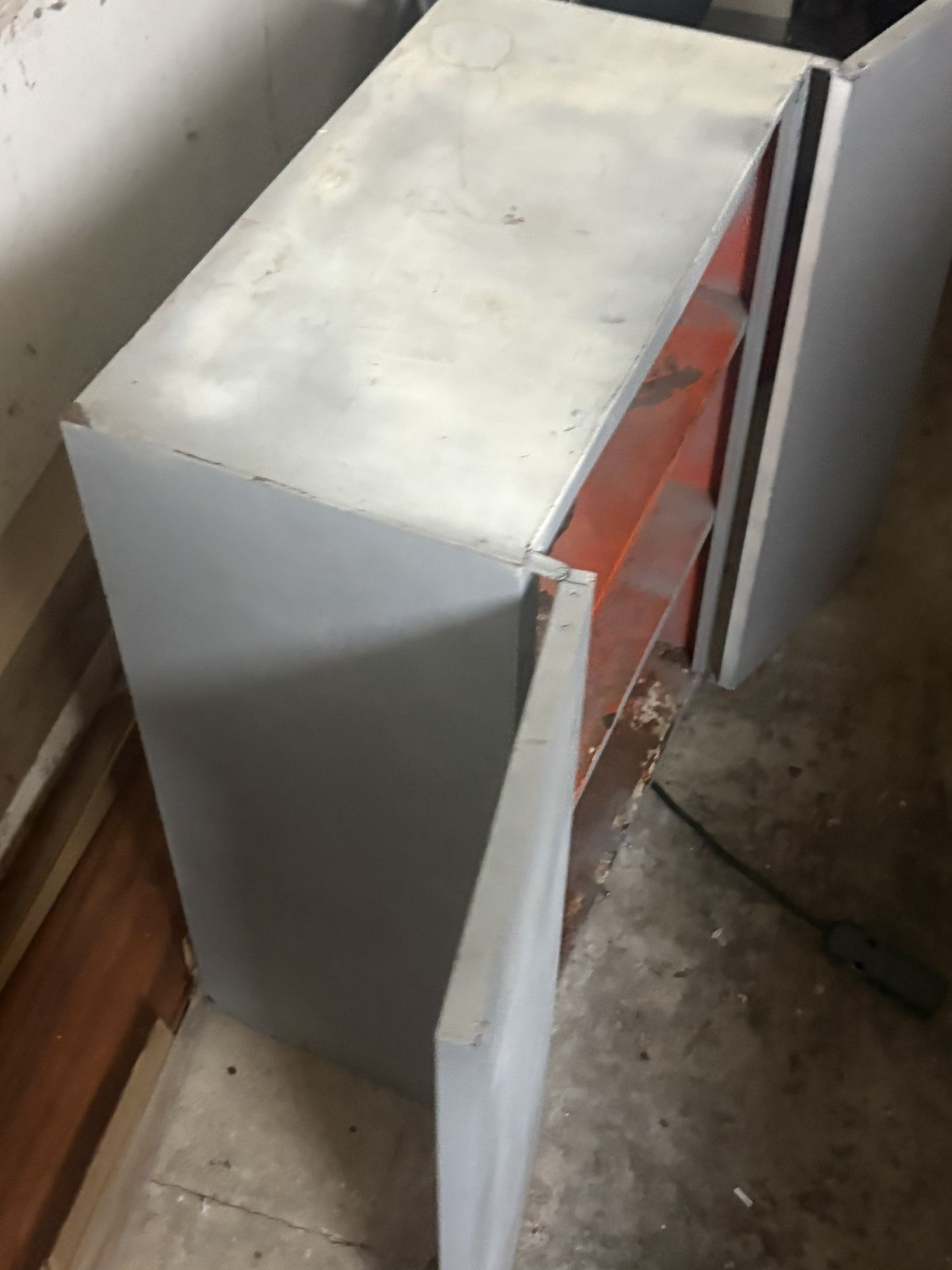 Free Cabinet