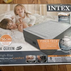 Intex Queen 22" Comfort-Plush Airbed with Fiber-Tech