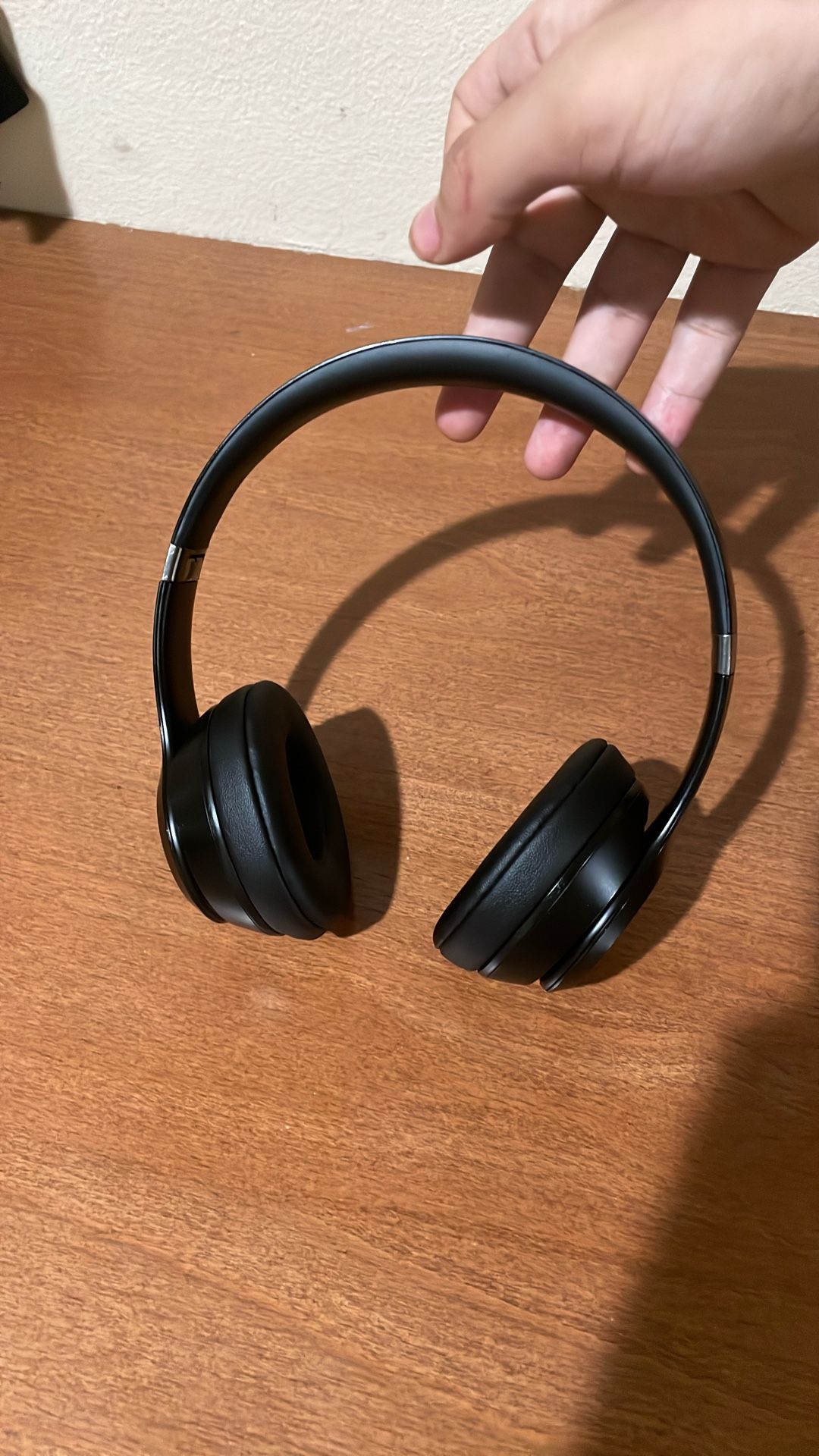 Beats solo 4