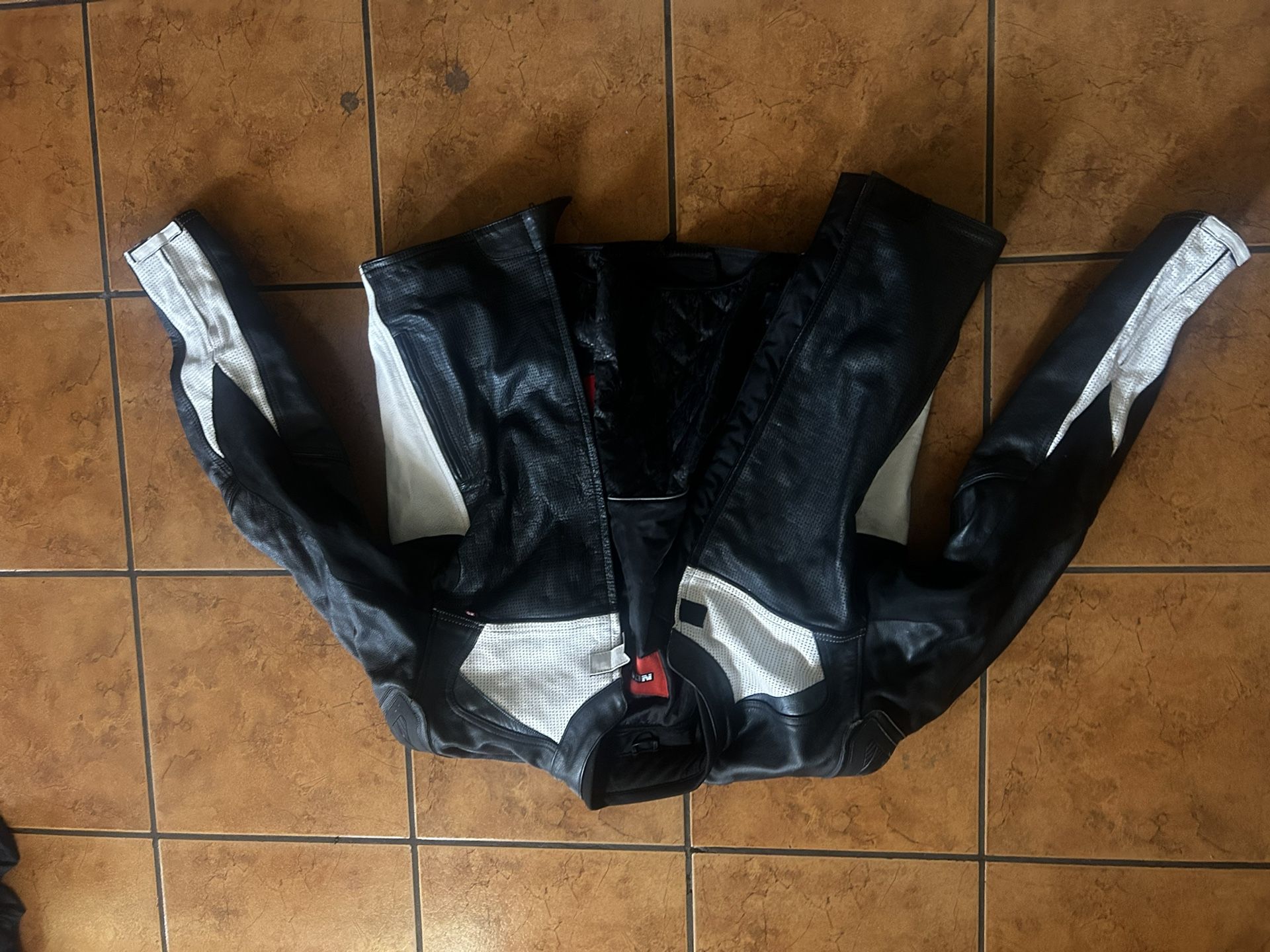 Noru Motorcycle jacket