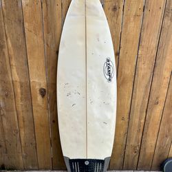 Stamps Surfboard with Fins (5’8” x 19 1/4” x 2 3/8” - 27.4 litres)