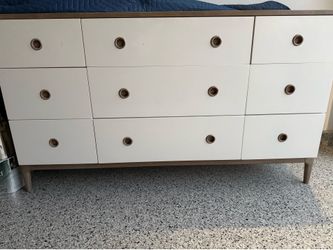 Modern 9-Drawer Nursery Dresser / Changing Table - $360 OBO