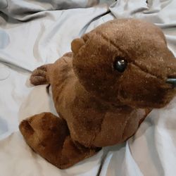 Aurora Destination Nation Brown Seal Plush June 2016 Short Hair Stuffed Animal