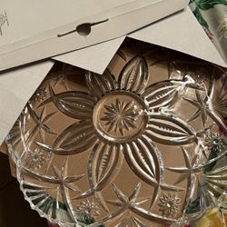 Beautiful Vintage Serving Plate 