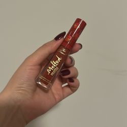 Too Faced Liquid Lipstick Caramel Apple