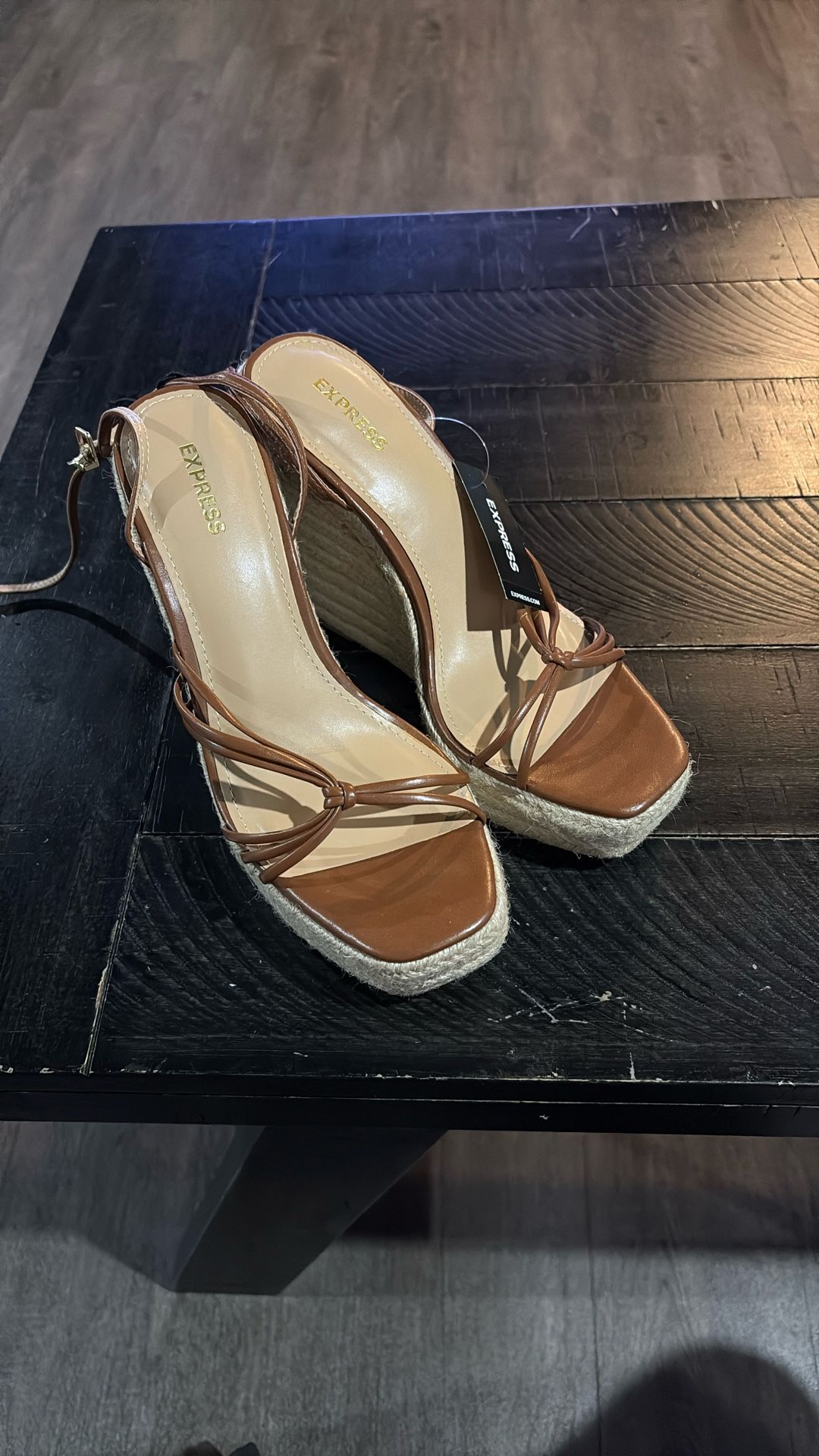 Brown Wedges