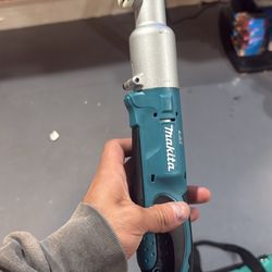 Makita 