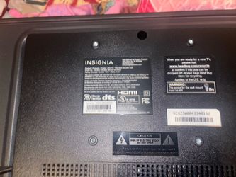 Insignia 24" Class F20 Series LED HD Smart Fire TV