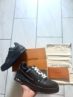 New! LV Shoes Size 10