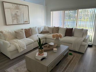 Modern Sectional Living Room Set with Rug & Coffee Table