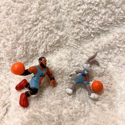 Space Jam Looney Toones Bugs Bunny And Labron James Mini Toys And Squish Smoke Free Home  