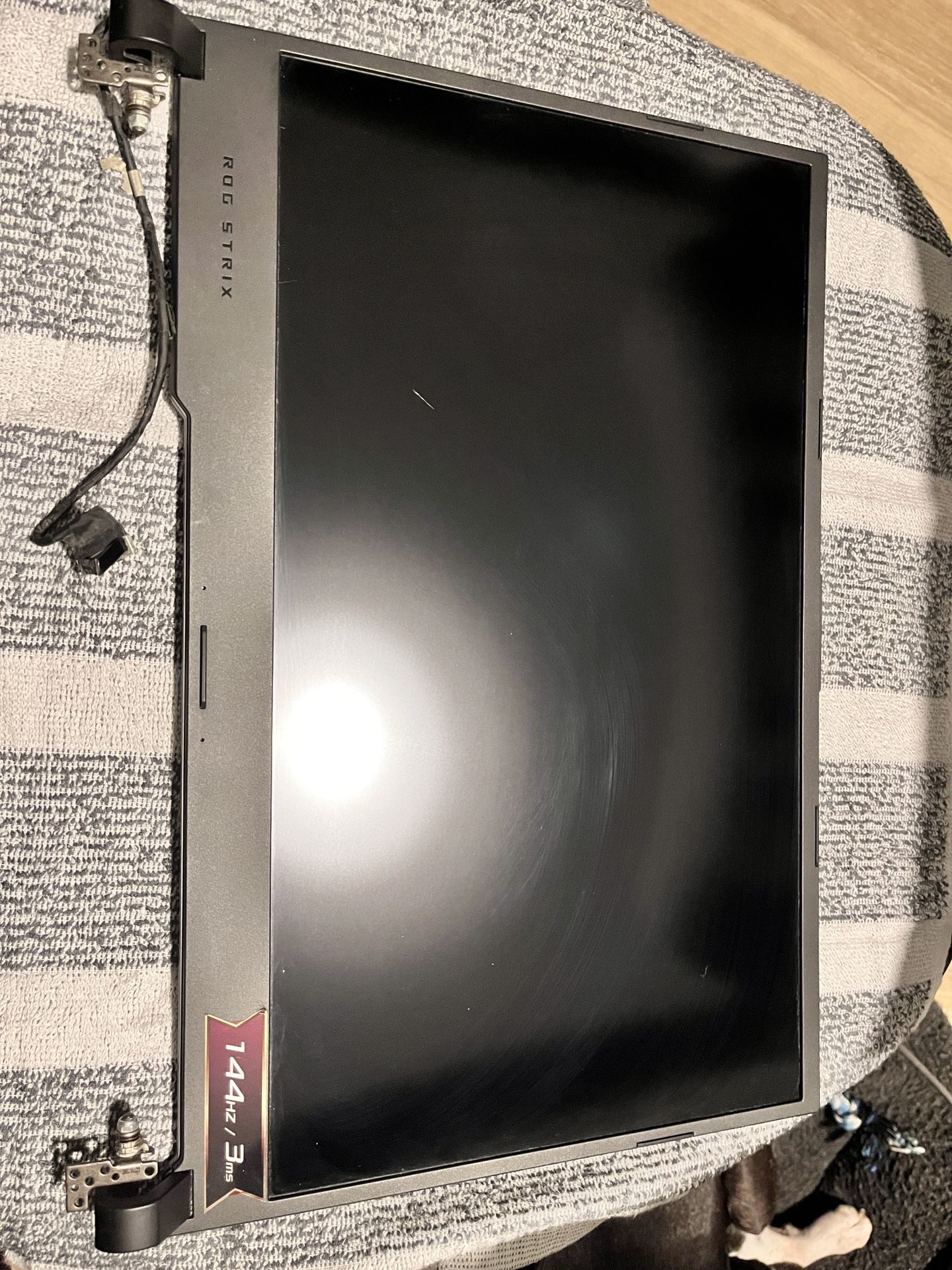 🖥️ASUS ROG 144Hz 3ms Laptop Screen – Fast Refresh, Perfect Condition