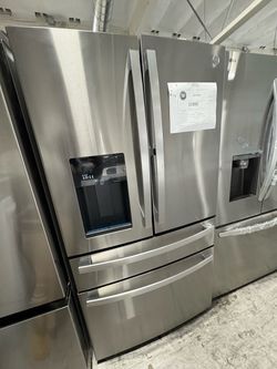GE Stainless Steel French Door Refrigerator