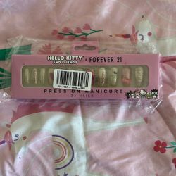 Hello Kitty Press On Nails