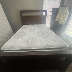Full Size Bed With Bed Frame