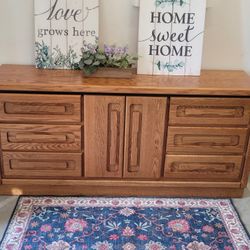 VINTAGE DRESSER 