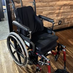 Quickie ACCESS Tilt In Space Wheelchair With Seating $275 OBO