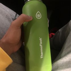 Water bottle
