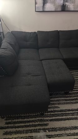 6 Seater Sectional with Storage Ottoman