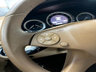 2008 Mercedes-Benz C-Class Thumbnail