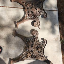 Antique Cast Iron Garden Bench 