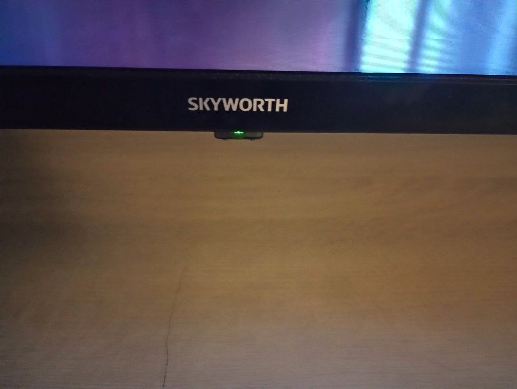 70 Inch Sky Worth Smart TV