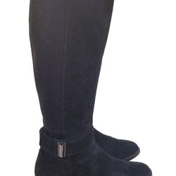 Aquatalia tall equestrian campus riding woman boots black suede size 9 euc
***PRICE IS FIRM**