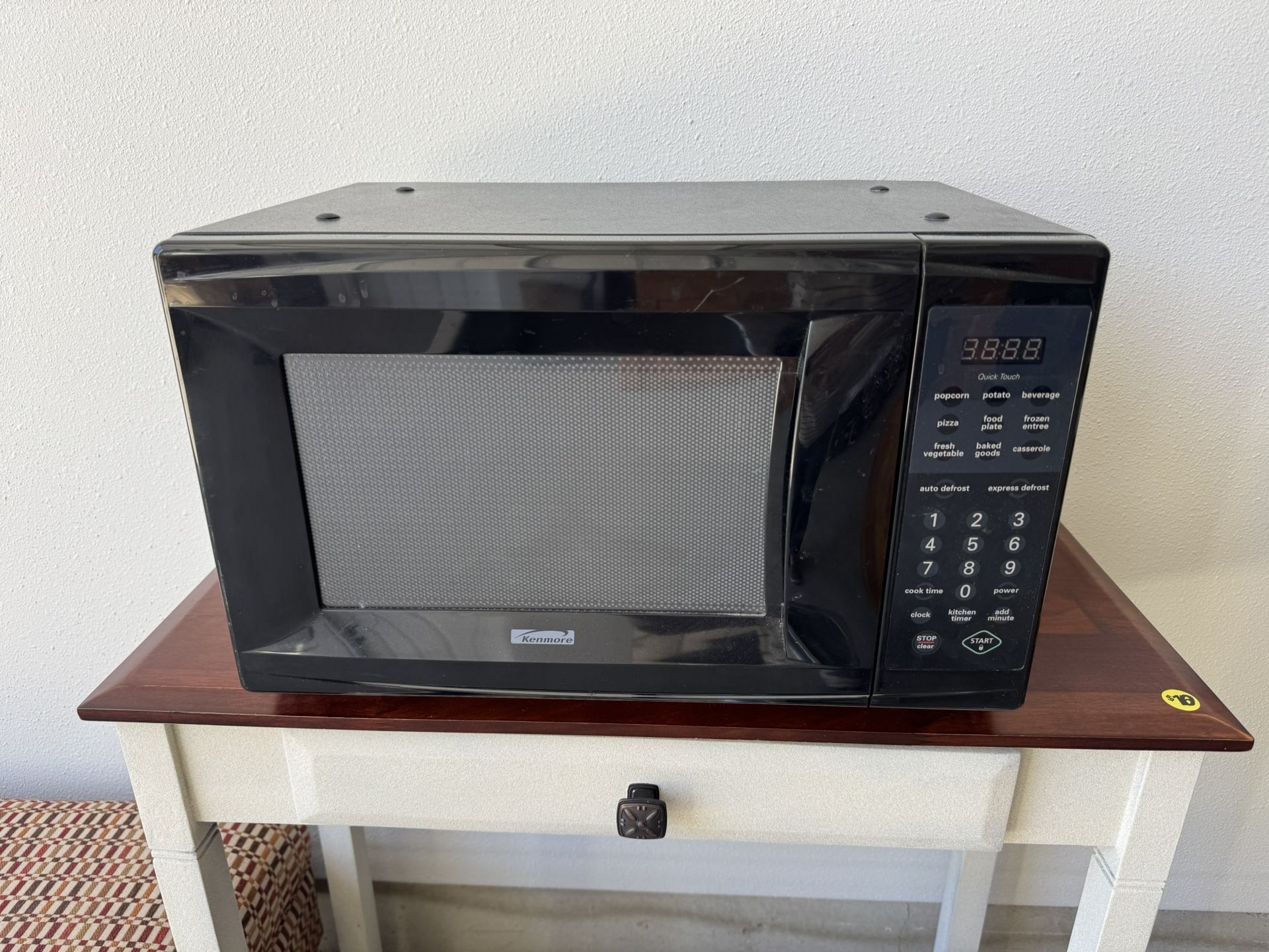 Kenmore 800w Microwave