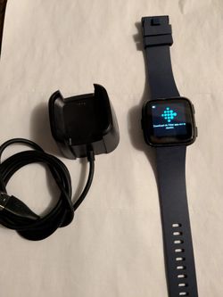 Fitbit Versa Smart Watch 