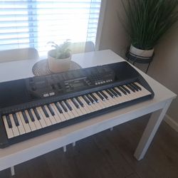 Casio Keyboard - Excellenr Condition