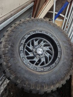 Can Am or honda talon rims and tire