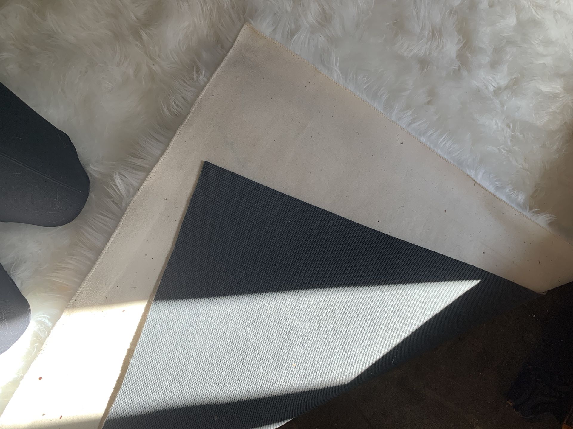 Faux Fur nuLoom Rug 6’x9’