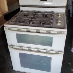 Maytag double oven gas range stove
